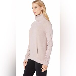 Alo Yoga Clarity Long Sleeve in Smoky Quartz Heather Size XS Athleisure Sweater